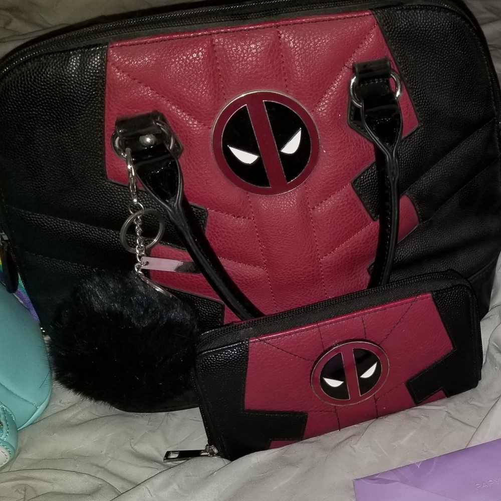 Bioworld deadpool set